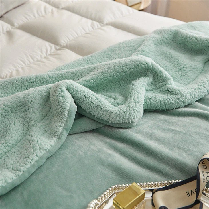 sherpa fleece blanket