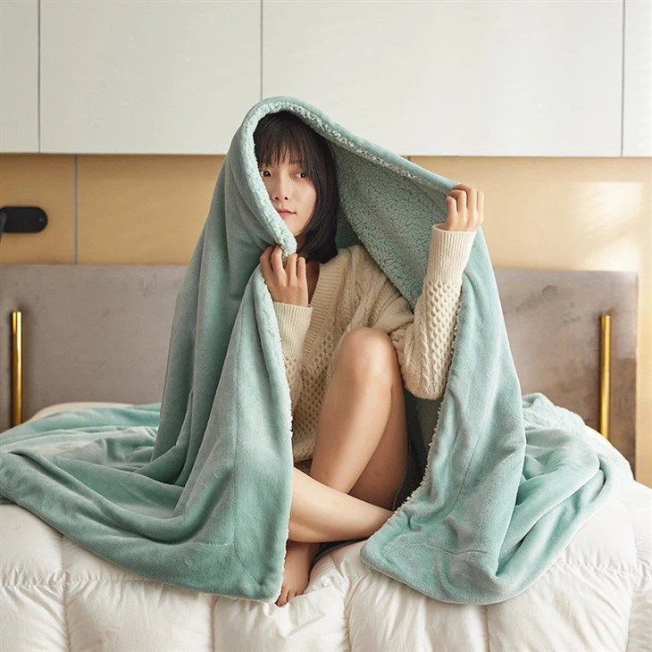 sherpa blanket for bed