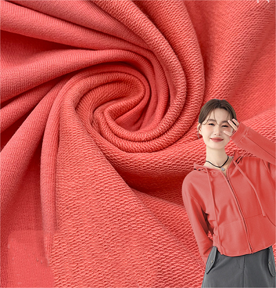 Tela amb caputxa de cercle de llana